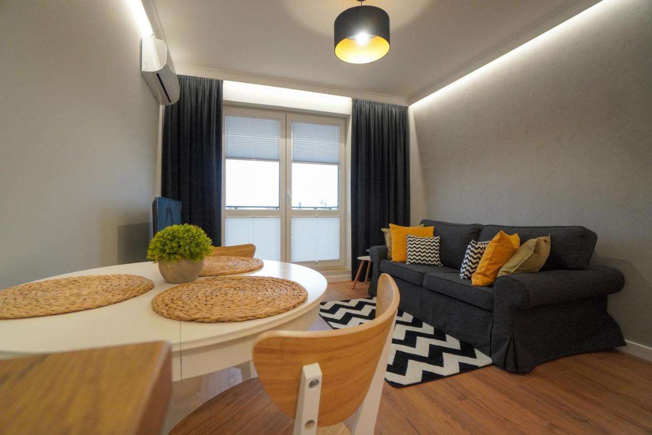 פלוק Apartament Manhattan מראה חיצוני תמונה